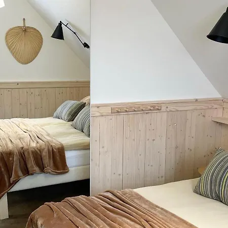 Wioska W Sowich * Sokolec