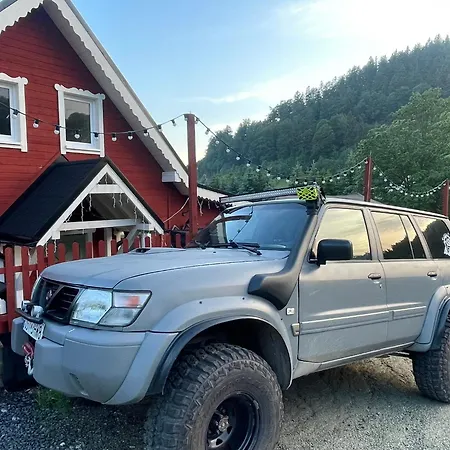 Wioska W Sowich W Sercu Gor Sowich Sauna & Jakuzzi Offroad X4x4 * Sokolec