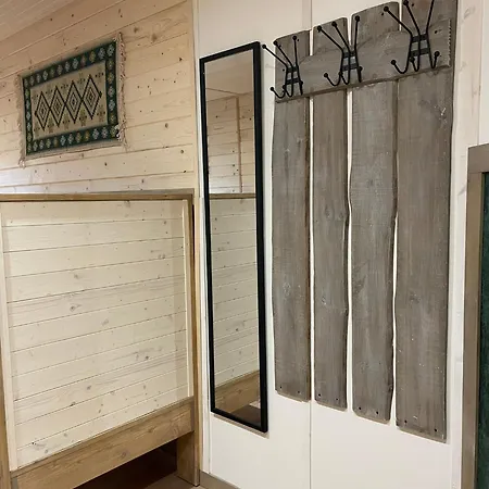 Wioska W Sowich * Sokolec