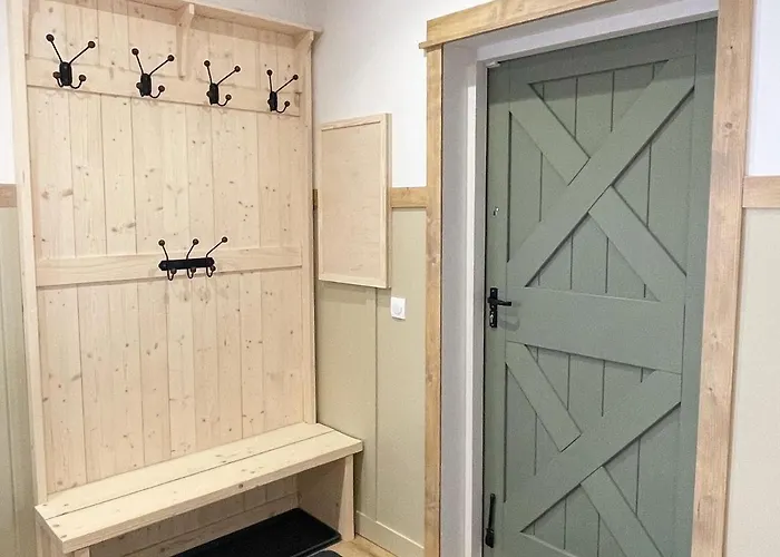 Apartment Wioska W Sowich - W Sercu Gor Sowich, Sauna & Jakuzzi, Sokolec, Offroad X4x4 Sokolec