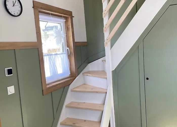 Wioska W Sowich - W Sercu Gor Sowich, Sauna & Jakuzzi, Sokolec, Offroad X4x4 Apartment *