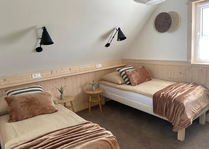 Apartment Wioska W Sowich - W Sercu Gor Sowich, Sauna & Jakuzzi, Sokolec, Offroad X4x4 *