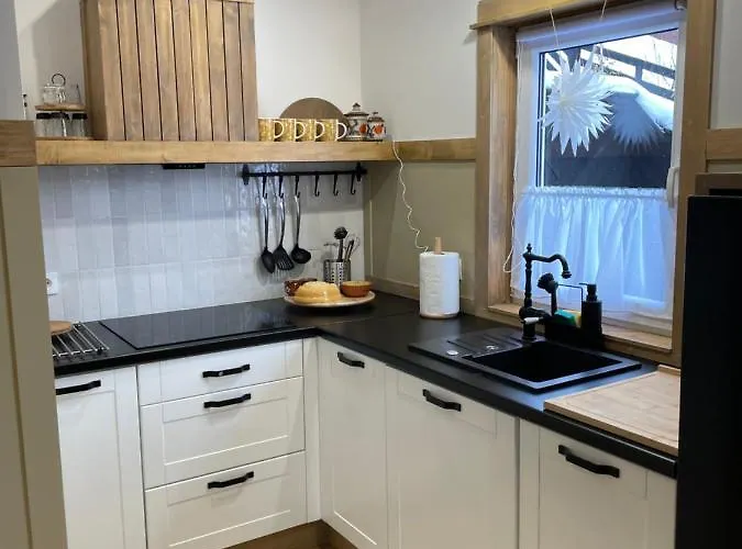 Wioska W Sowich - W Sercu Gor Sowich, Sauna & Jakuzzi, Sokolec, Offroad X4x4 Apartment *